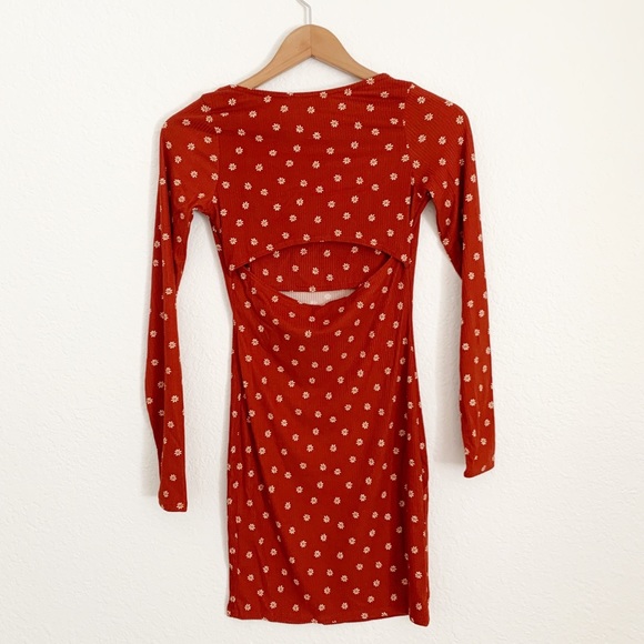 Rust Square Neck Dress - Picture 12 of 12